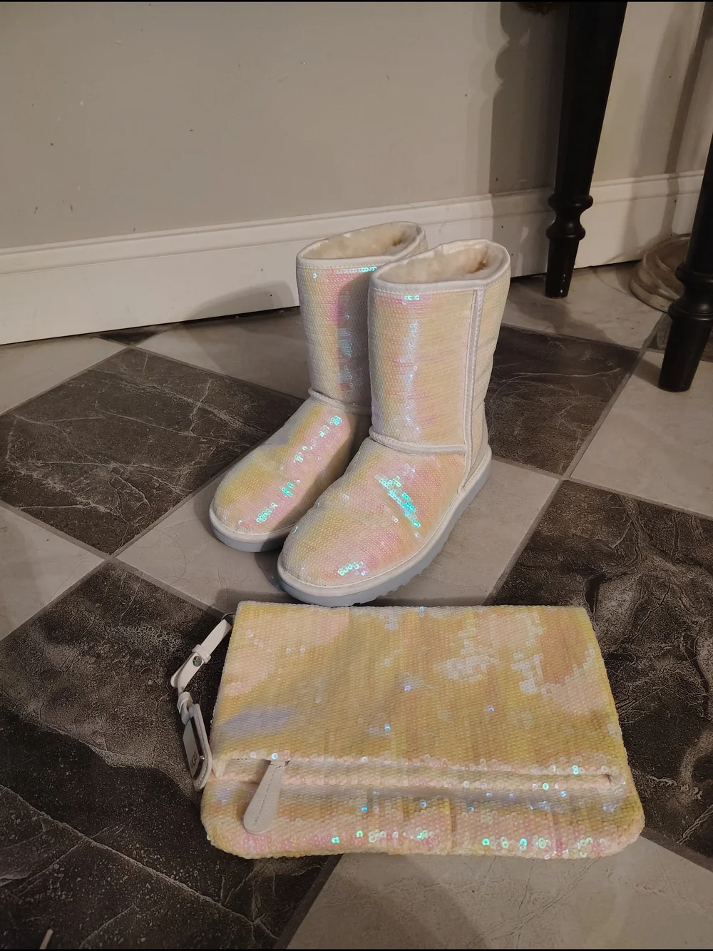 UGG Australia 